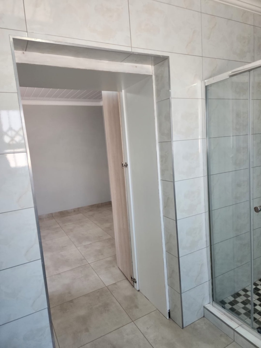 3 Bedroom Property for Sale in Flamwood North West